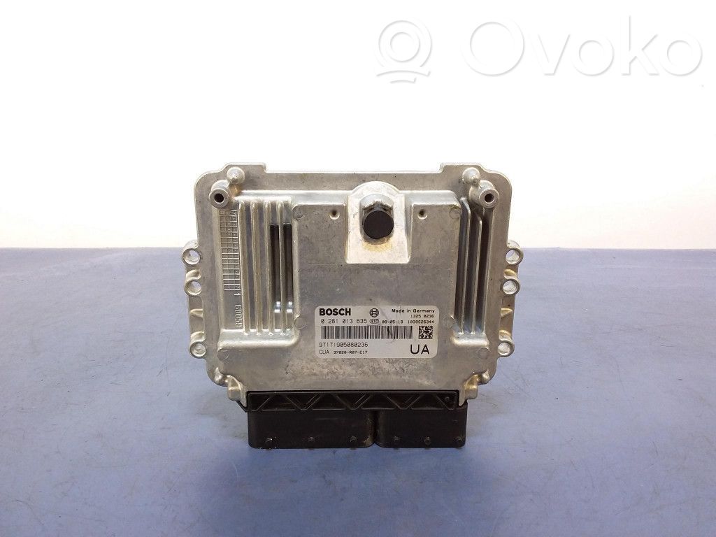 Engine control unit/module ECU   0281013635,0281013635