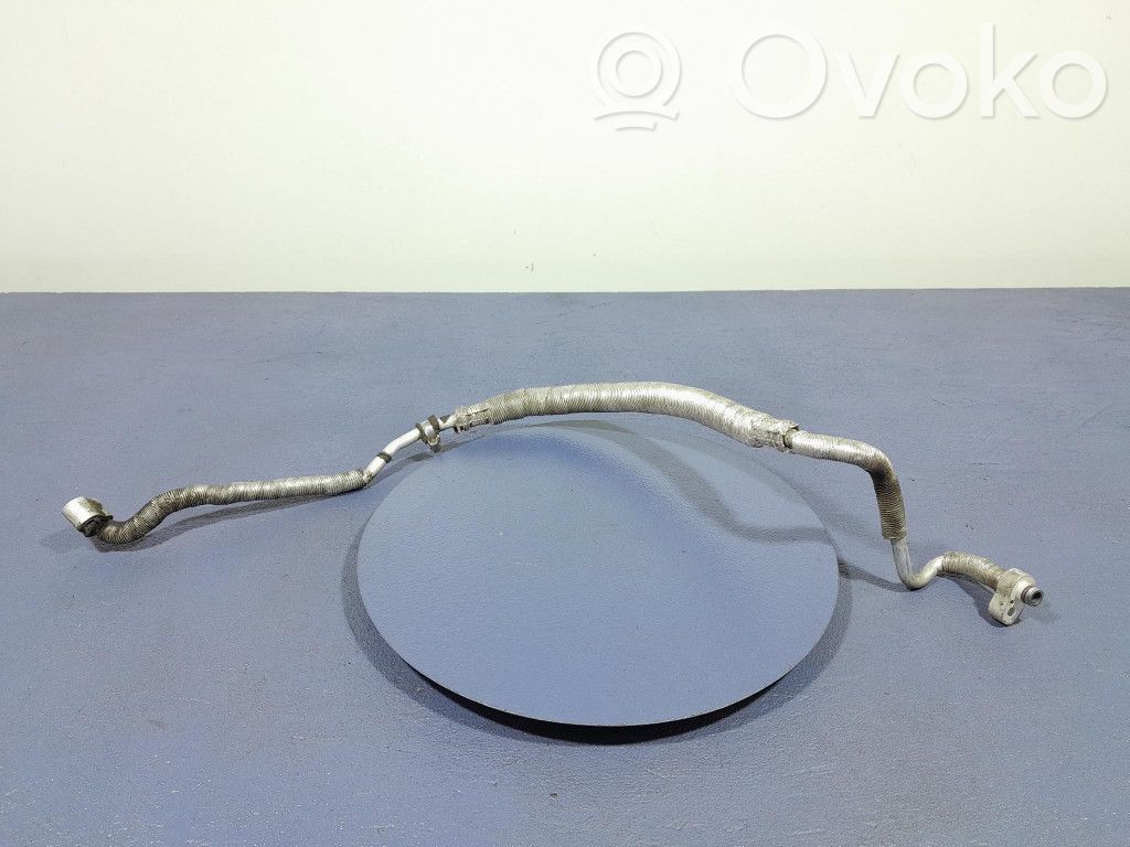 Ilmastointilaitteen putki (A/C)   9A257309701,9A257309701