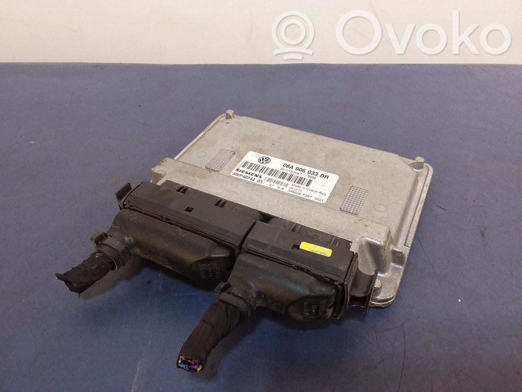 Volkswagen Touran I Centralina/modulo motore ECU