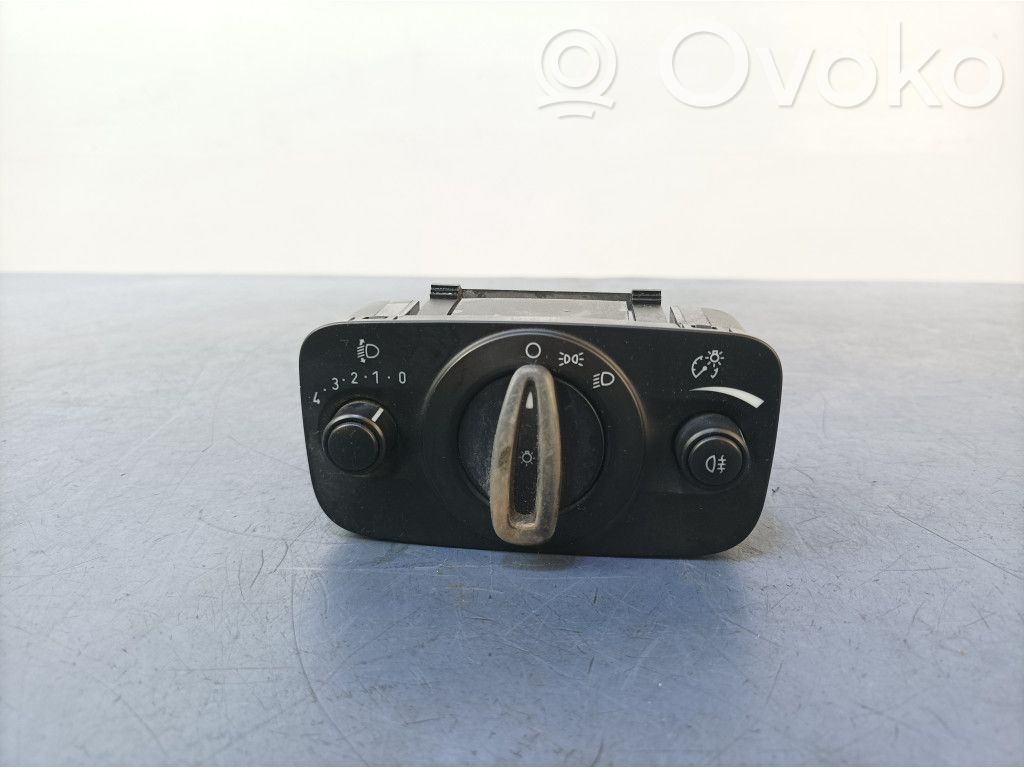 Ford Fiesta Light switch 