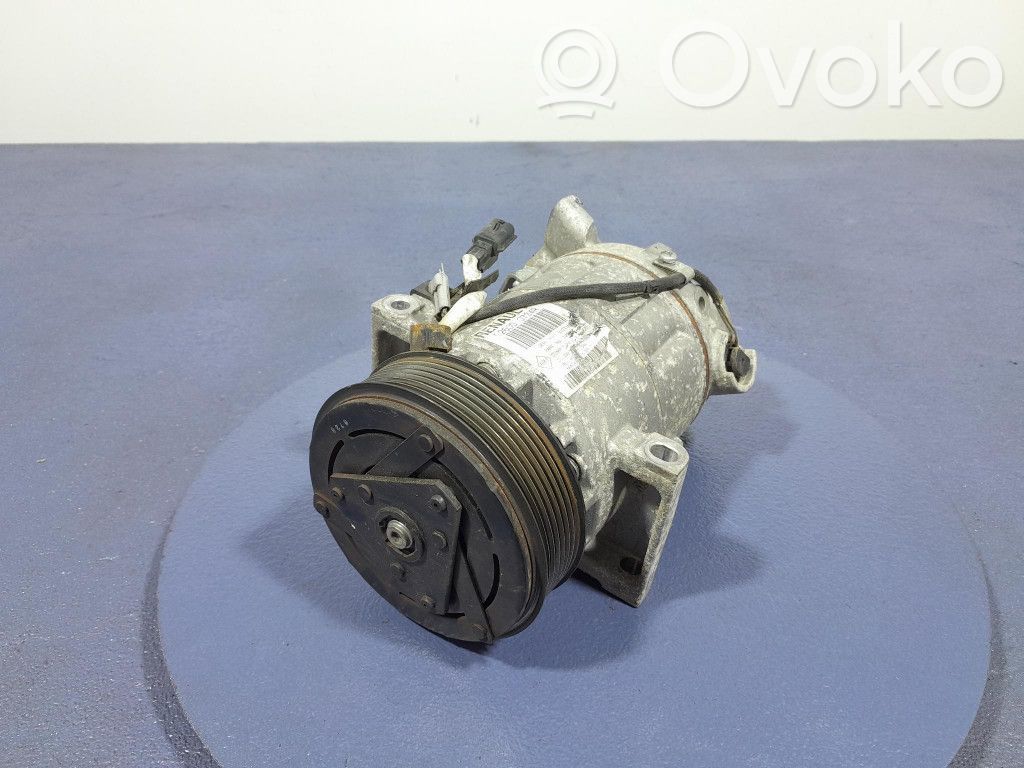 Renault Captur Klimakompressor Pumpe 