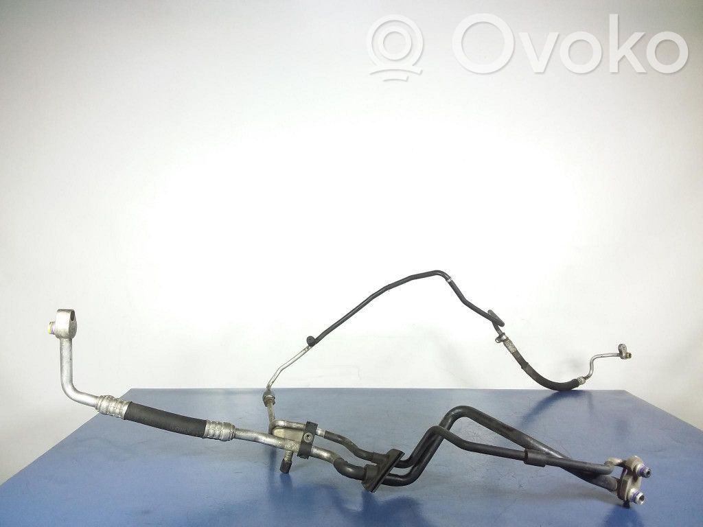 Audi A8 S8 D3 4E Air conditioning (A/C) pipe/hose 