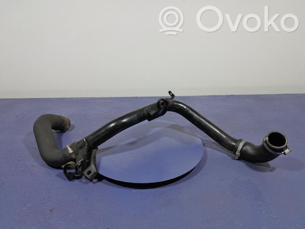 Volvo V50 Rura / Wąż dolotowy powietrza 