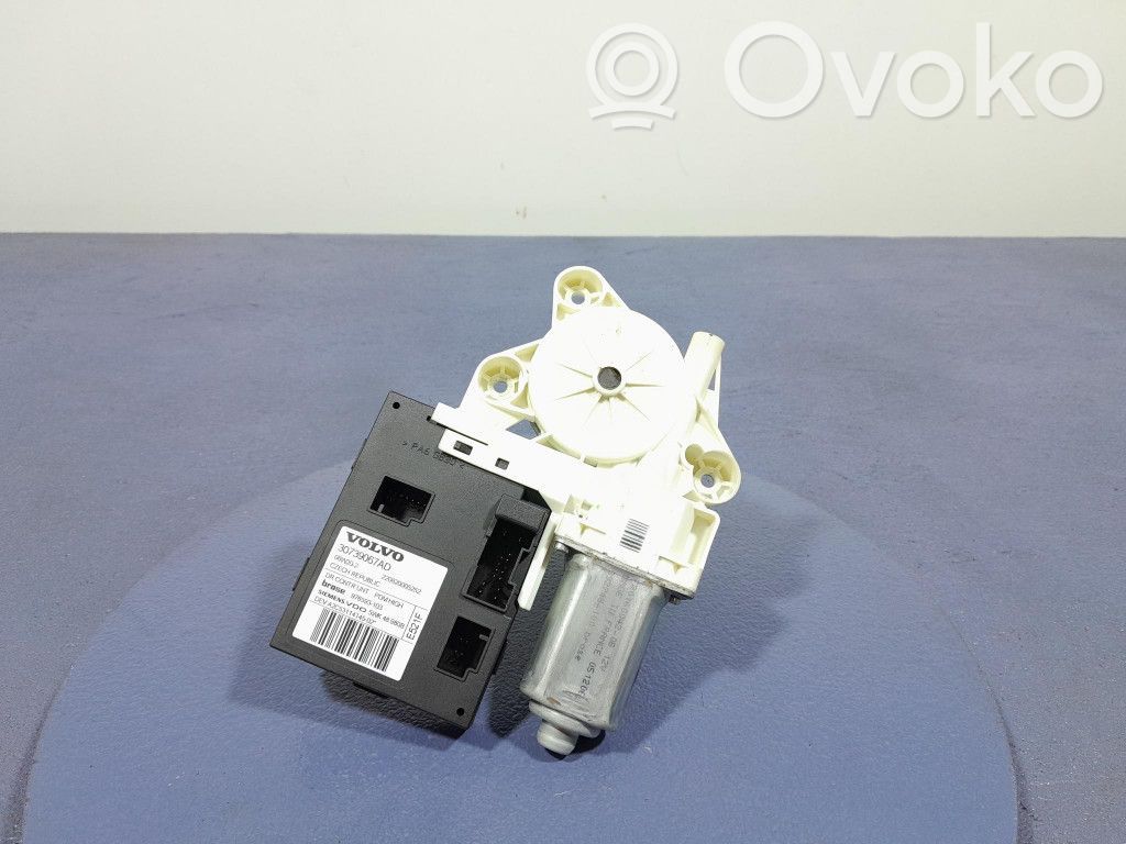 Volvo S40 Elektryczny podnośnik szyby drzwi przednich 