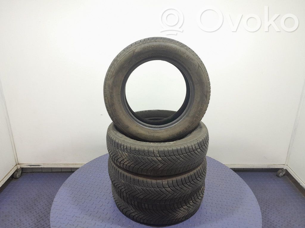 Toyota Corolla E120 E130 Anvelopă iarnă R17 