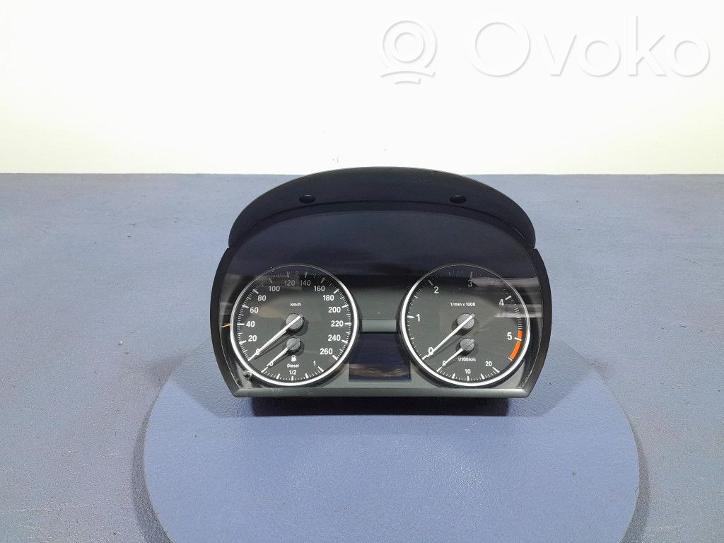 BMW 3 E90 E91 Spidometrs (instrumentu panelī) 