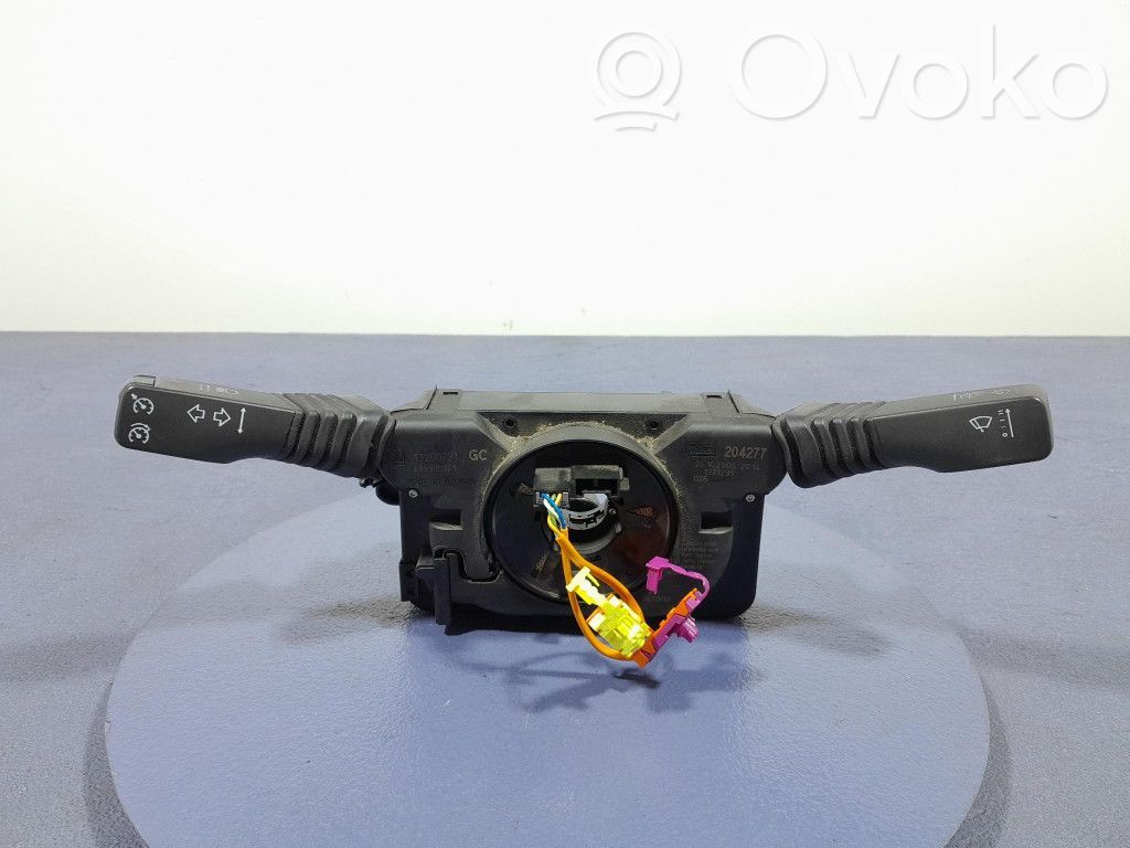 Opel Astra H Otros interruptores/perillas/selectores 