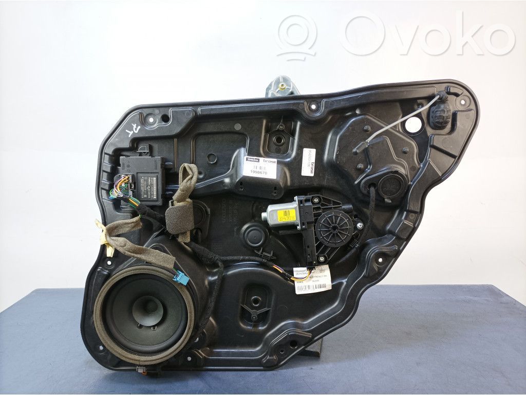 Volvo XC60 Regulador de puerta trasera con motor 