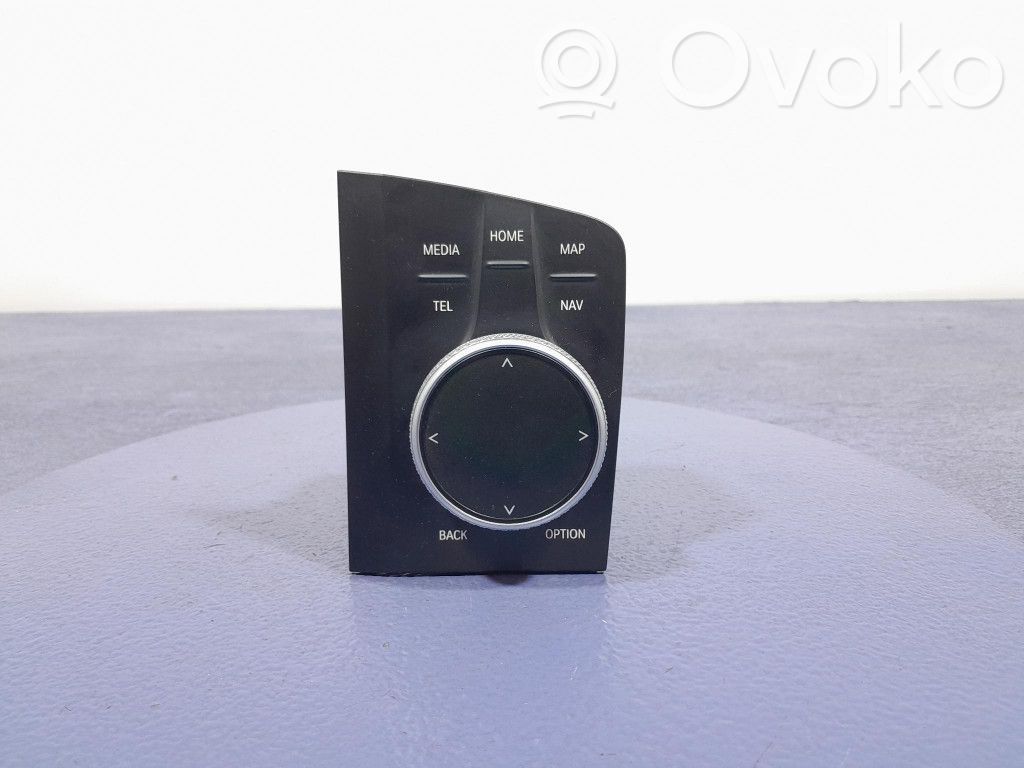 BMW 3 G20 G21 Multimediju kontrolieris 