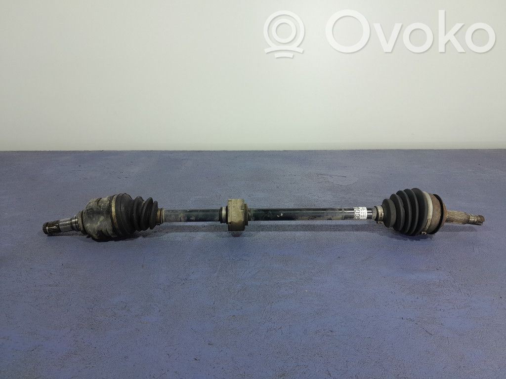 Toyota Yaris Eje de transmisión delantero 