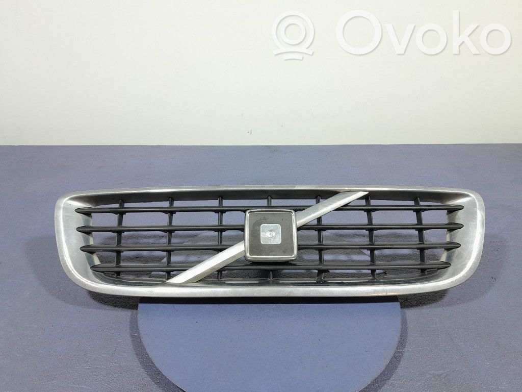 Volvo V50 Front grill 