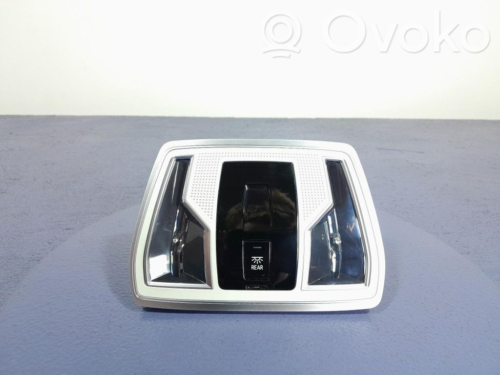 Audi A8 S8 D5 Takatavaratilan sisävalo 