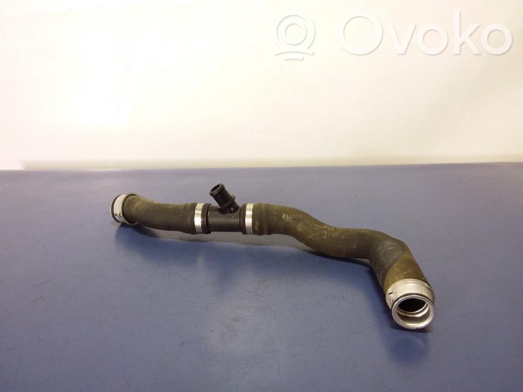 Mercedes-Benz C W204 Tubo flessibile del liquido di raffreddamento del motore