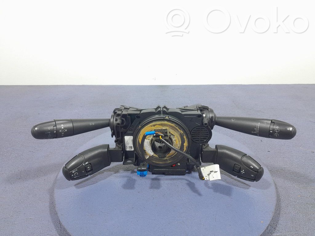 Peugeot 3008 I Otros interruptores/perillas/selectores