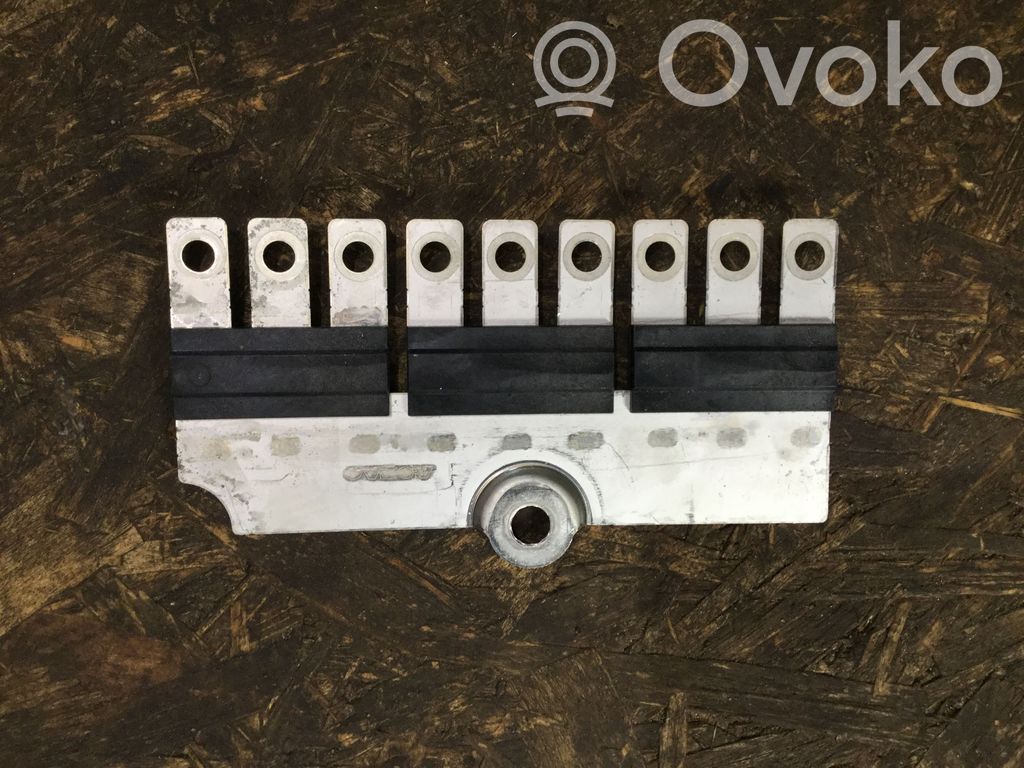 Volvo V40 Other engine bay part 