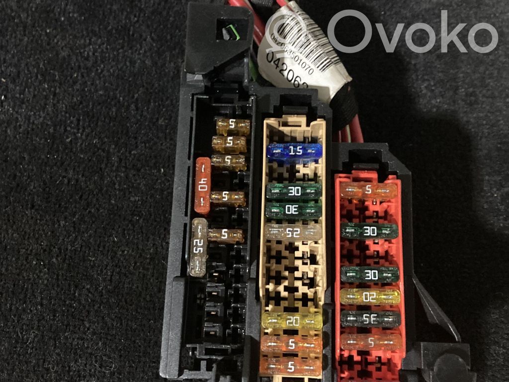 Audi A5 8T 8F Módulo de fusible 
