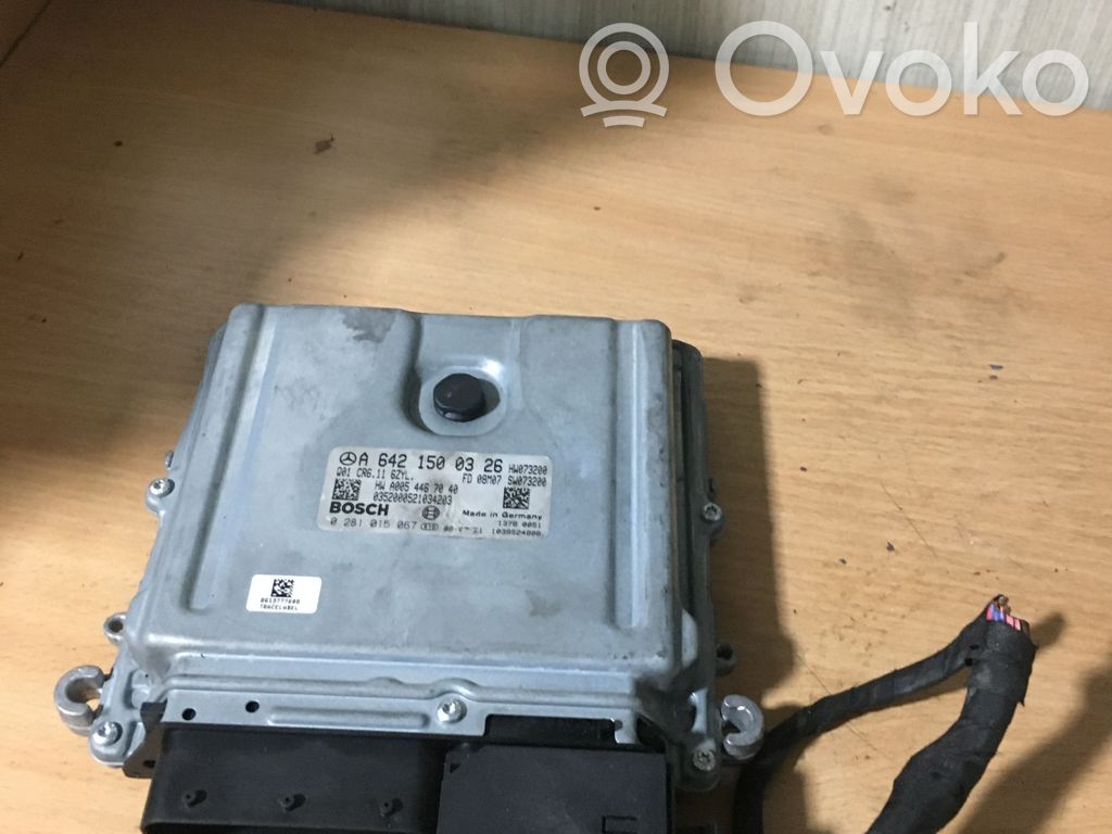 Mercedes-Benz C W204 Engine control unit/module 