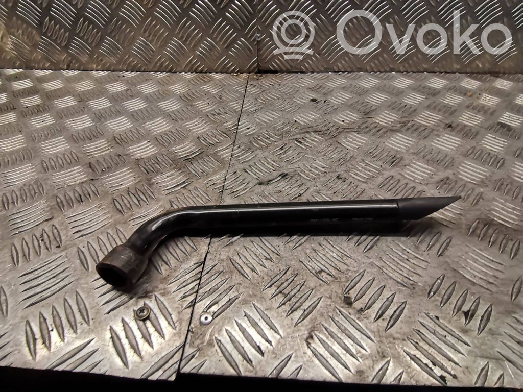 Volvo S40 Llave de tuercas de rueda 