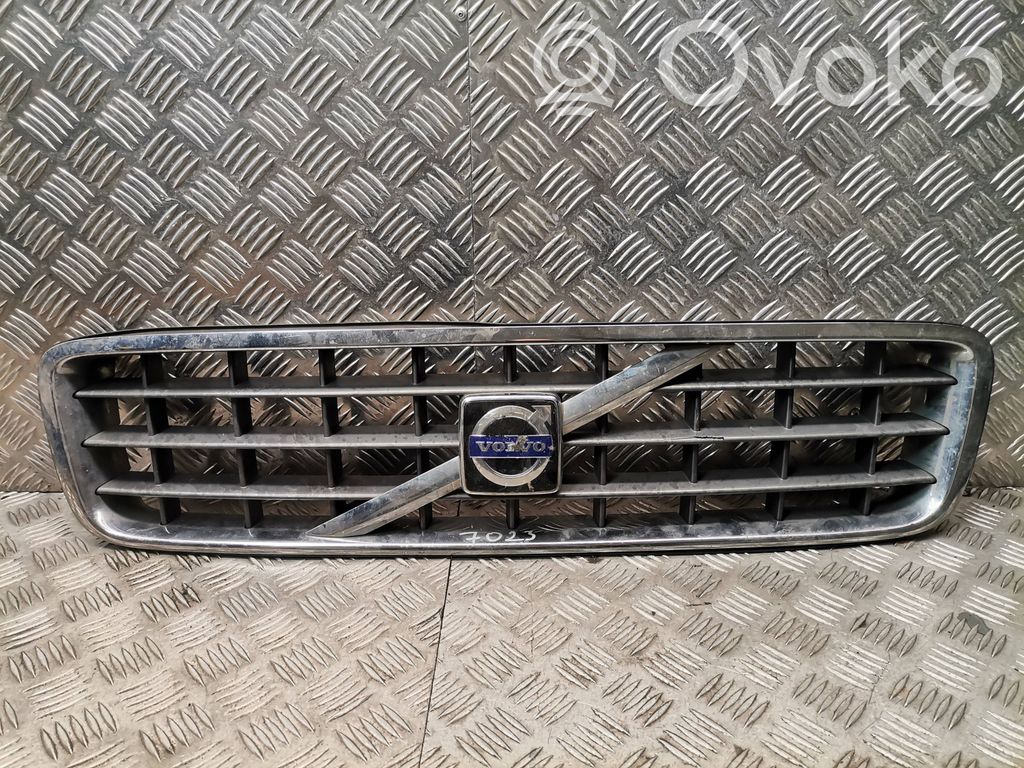 Volvo XC90 Etusäleikkö 