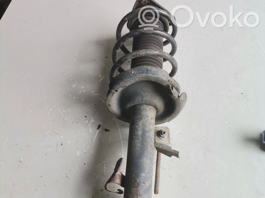 Volvo V50 Amortyzator przedni 