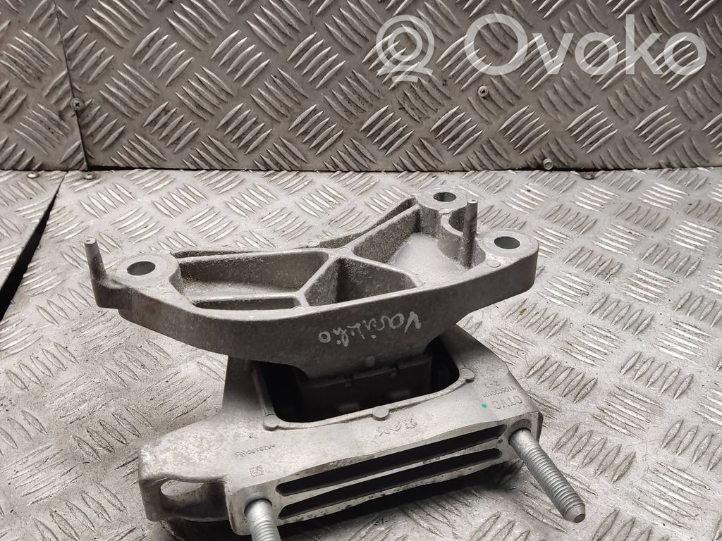 Opel Corsa F Engine mount bracket 