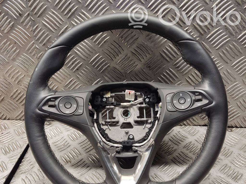 Opel Corsa F Ohjauspyörä 