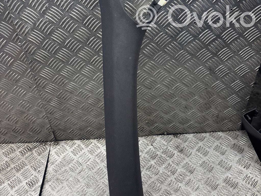 Osłona słupka szyby przedniej / A   8K0867233,101726