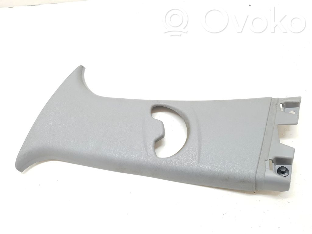 (B) pillar trim (top)   7070243,7070243,7070243