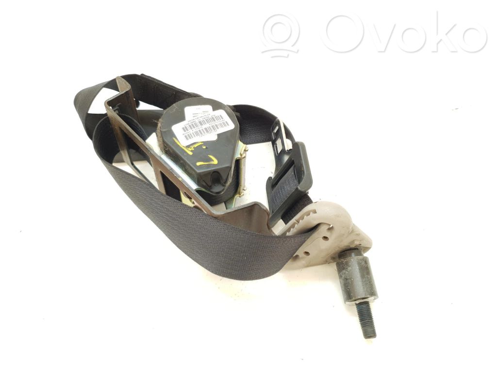 Chrysler Pacifica Rear seatbelt 