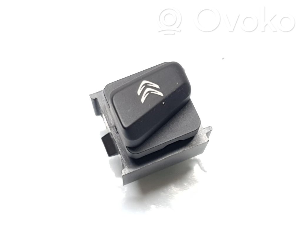 Citroen DS5 Aerial antenna switch 