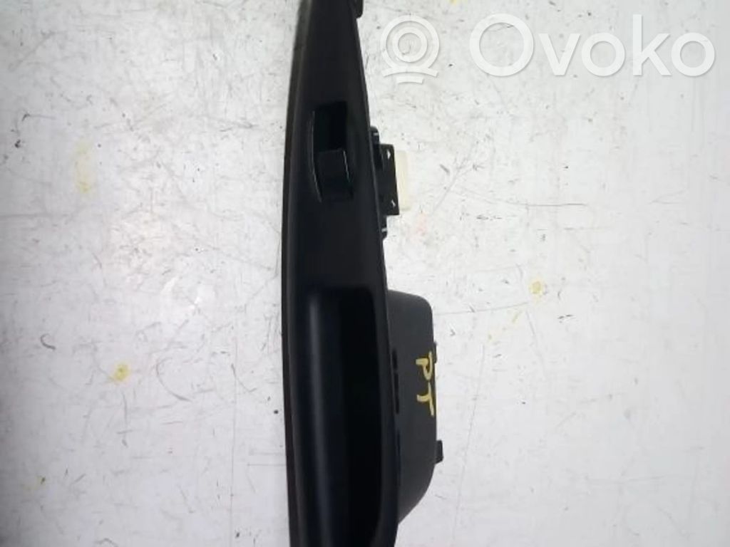 Mazda 6 Electric window control switch 
