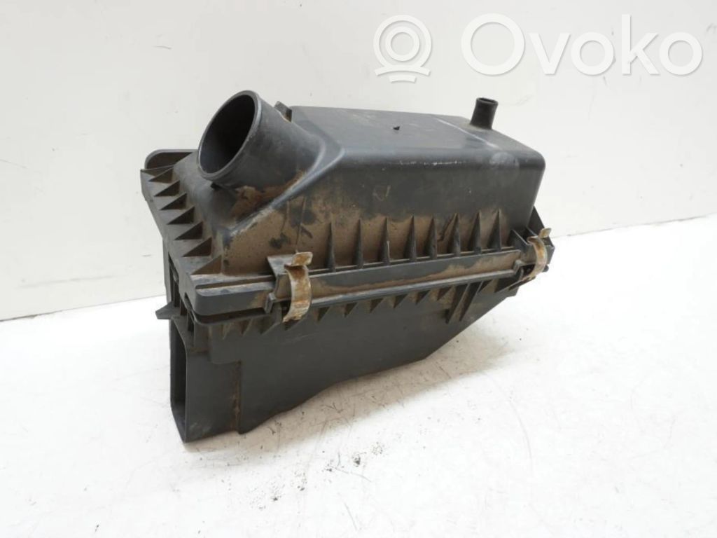 Luftfilterkasten   04891700AB,04891700AB,04891700AB