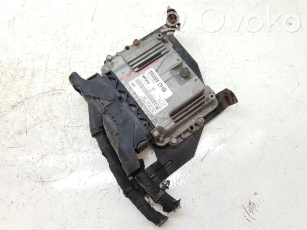 KIA Magentis Engine control unit/module 