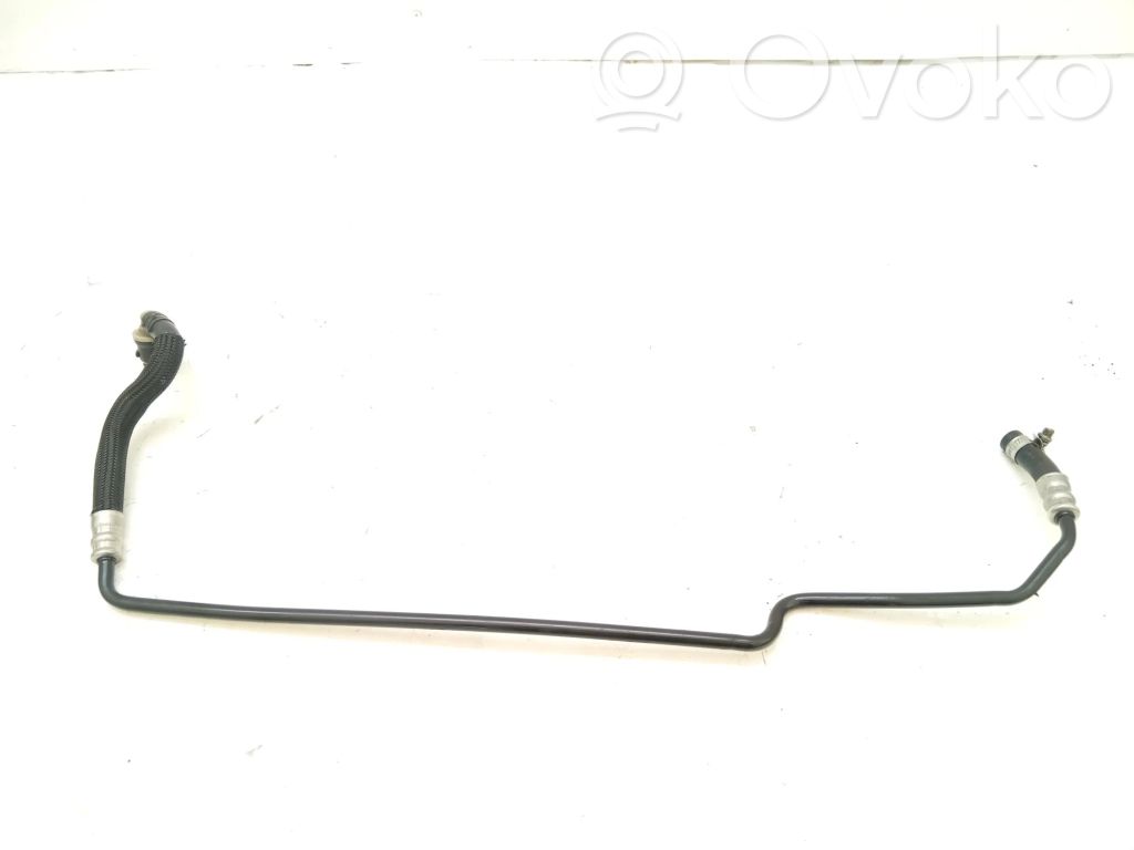 BMW 7 E65 E66 Degvielas caurulīte (-es) 