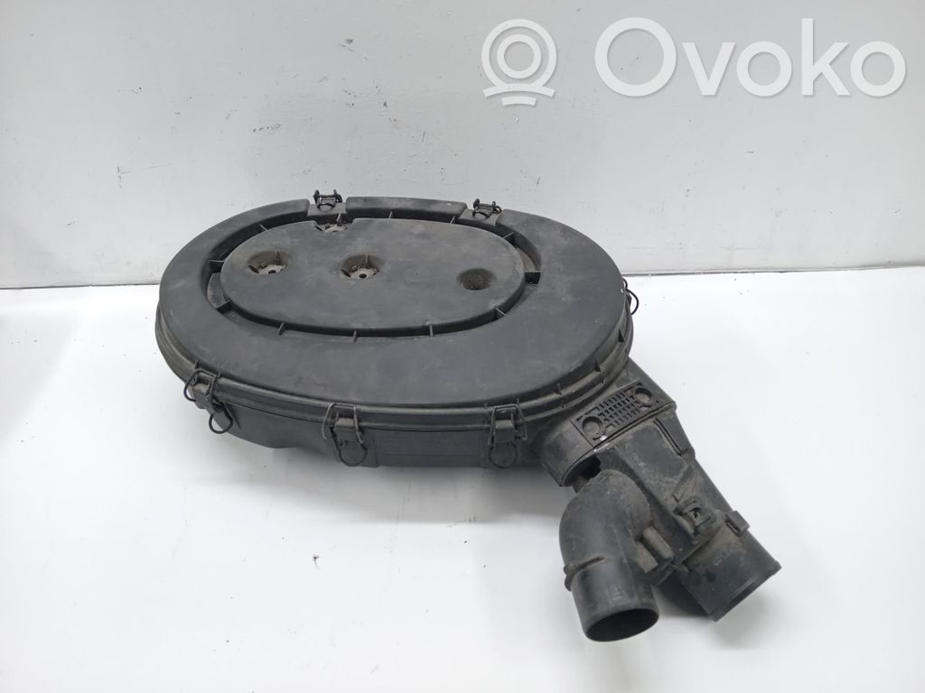 Renault Megane I Air filter box 