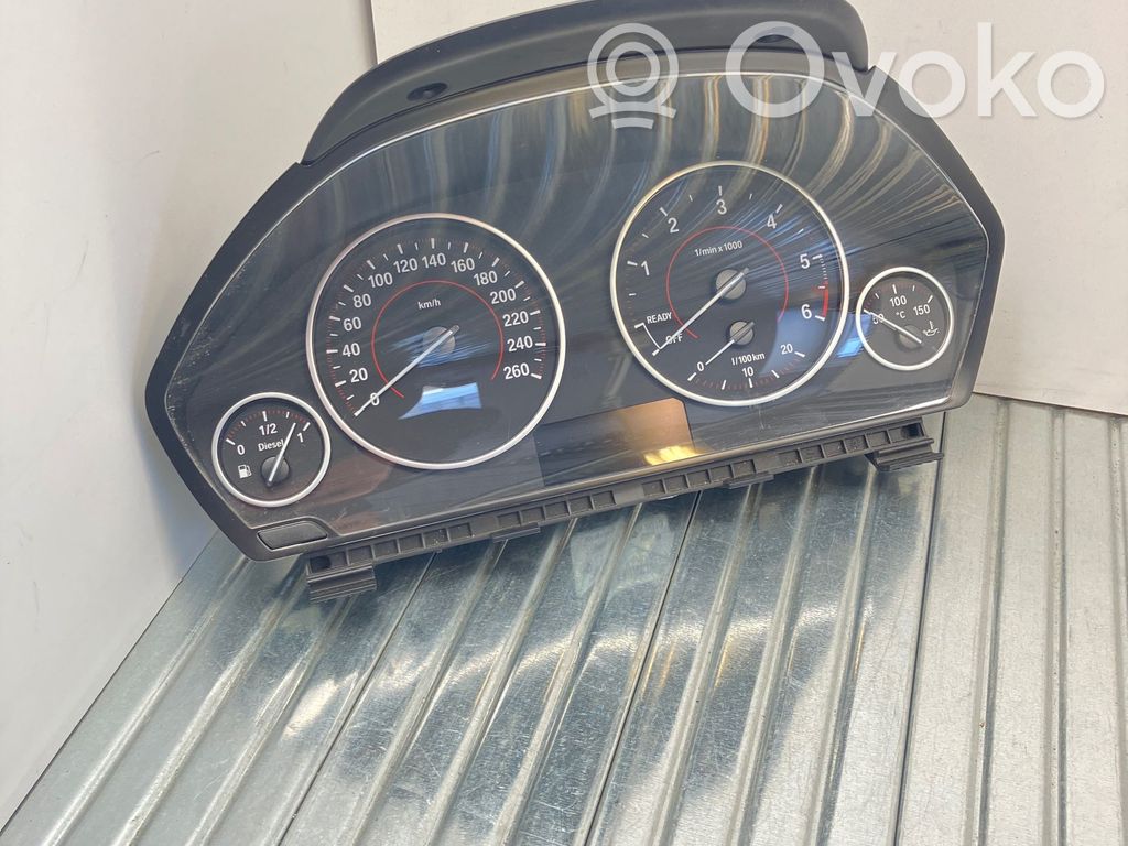 BMW 3 F30 F35 F31 Spidometrs (instrumentu panelī) 
