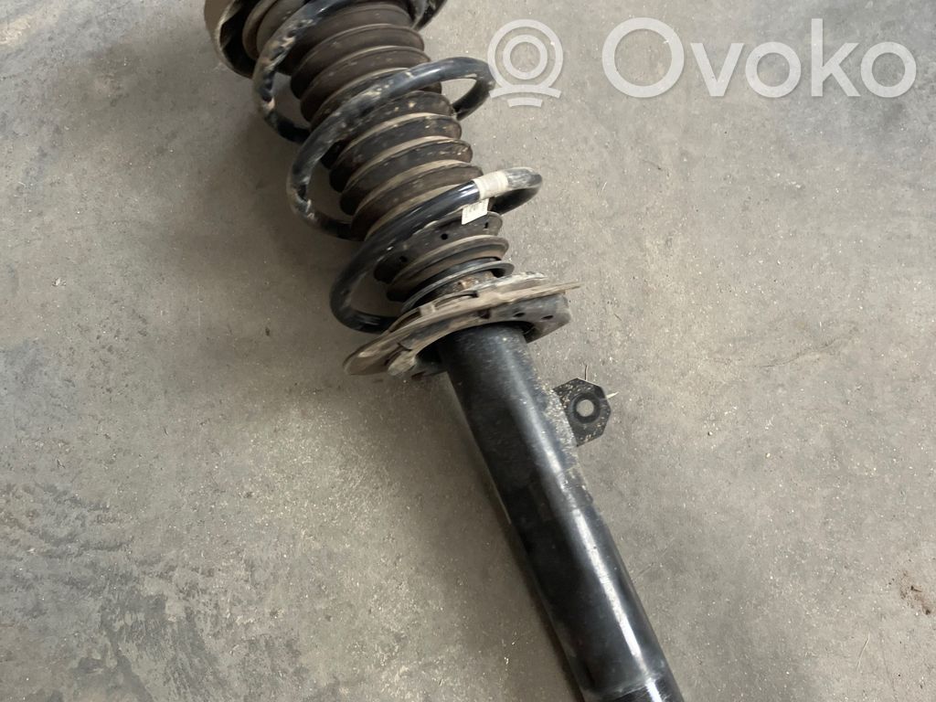 BMW 2 F45 Etuiskunvaimennin 