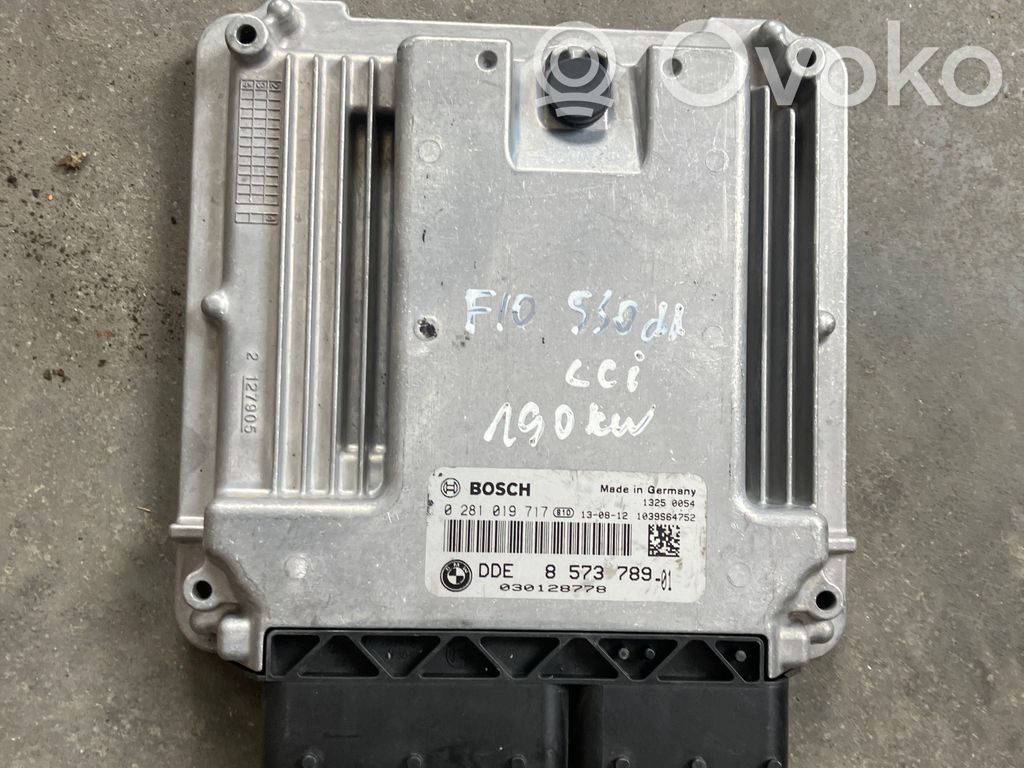 BMW 5 F10 F11 Engine control unit/module 