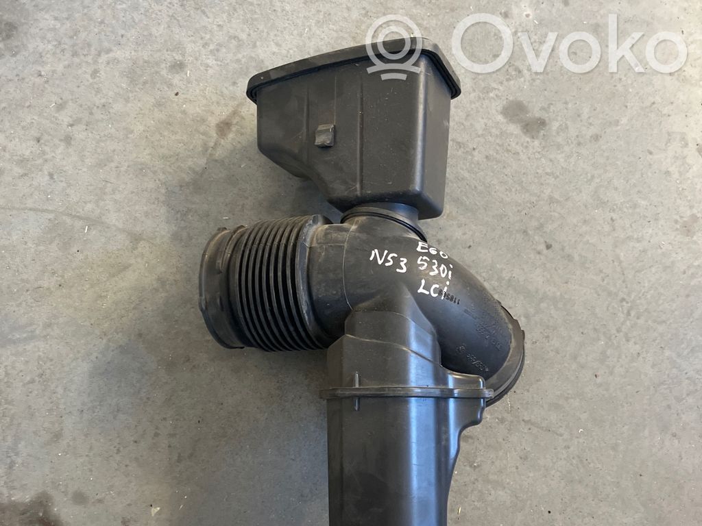 BMW 5 E60 E61 Ilmanoton kanavan osa 