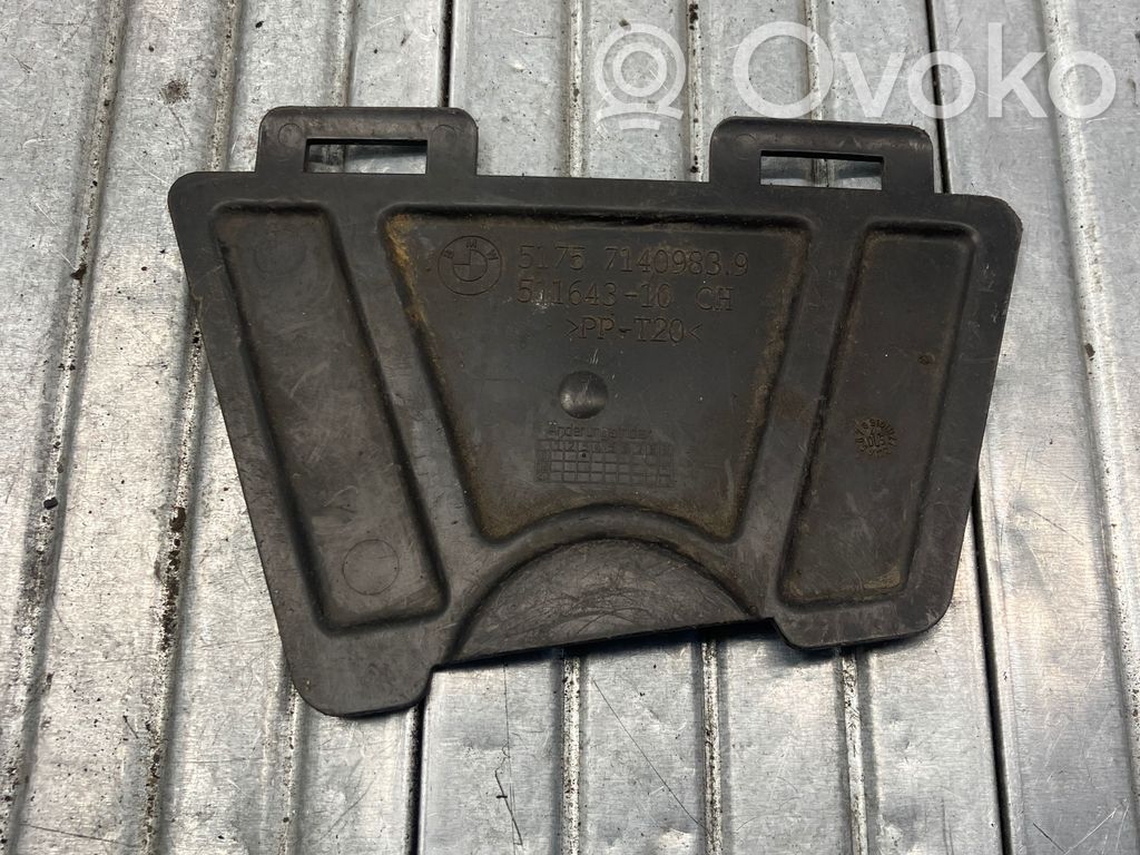 BMW 3 E90 E91 Engine splash shield/under tray 