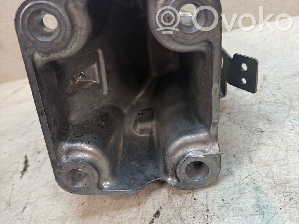 Jaguar F-Pace Intake resonator 