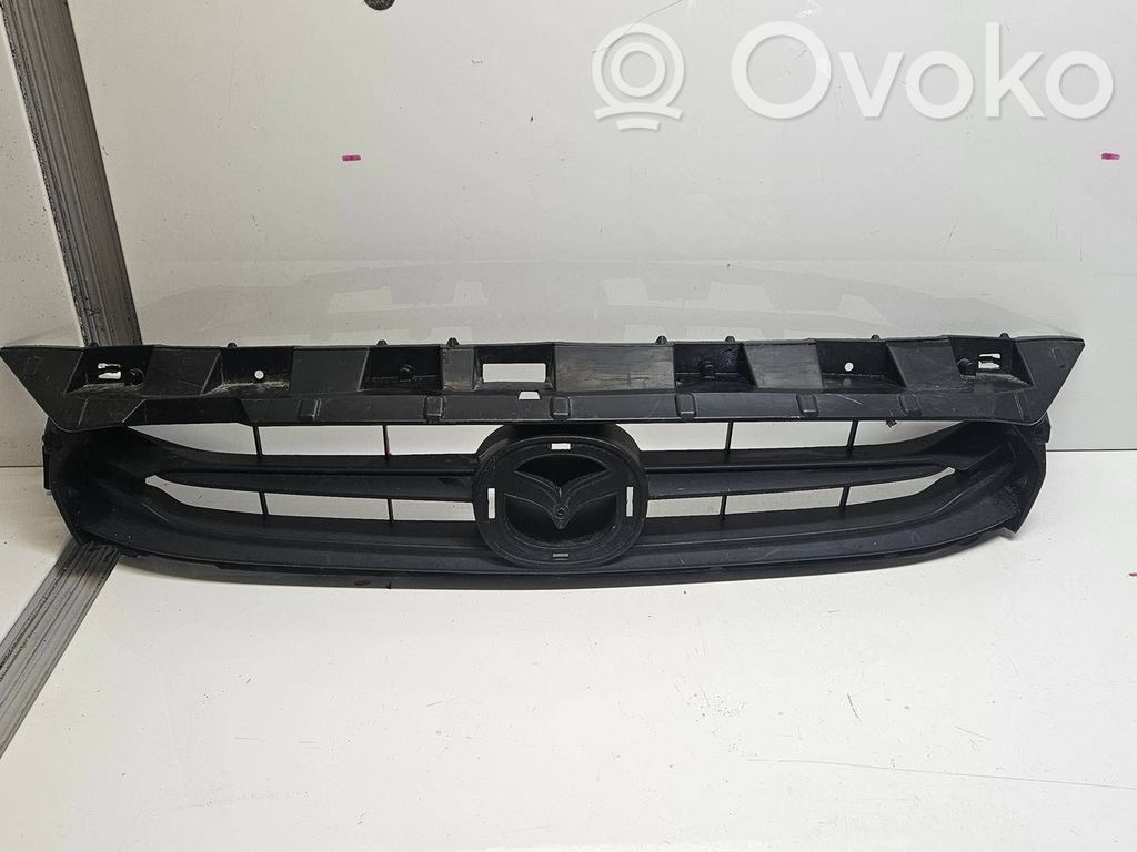 Front grill   DB5J50712