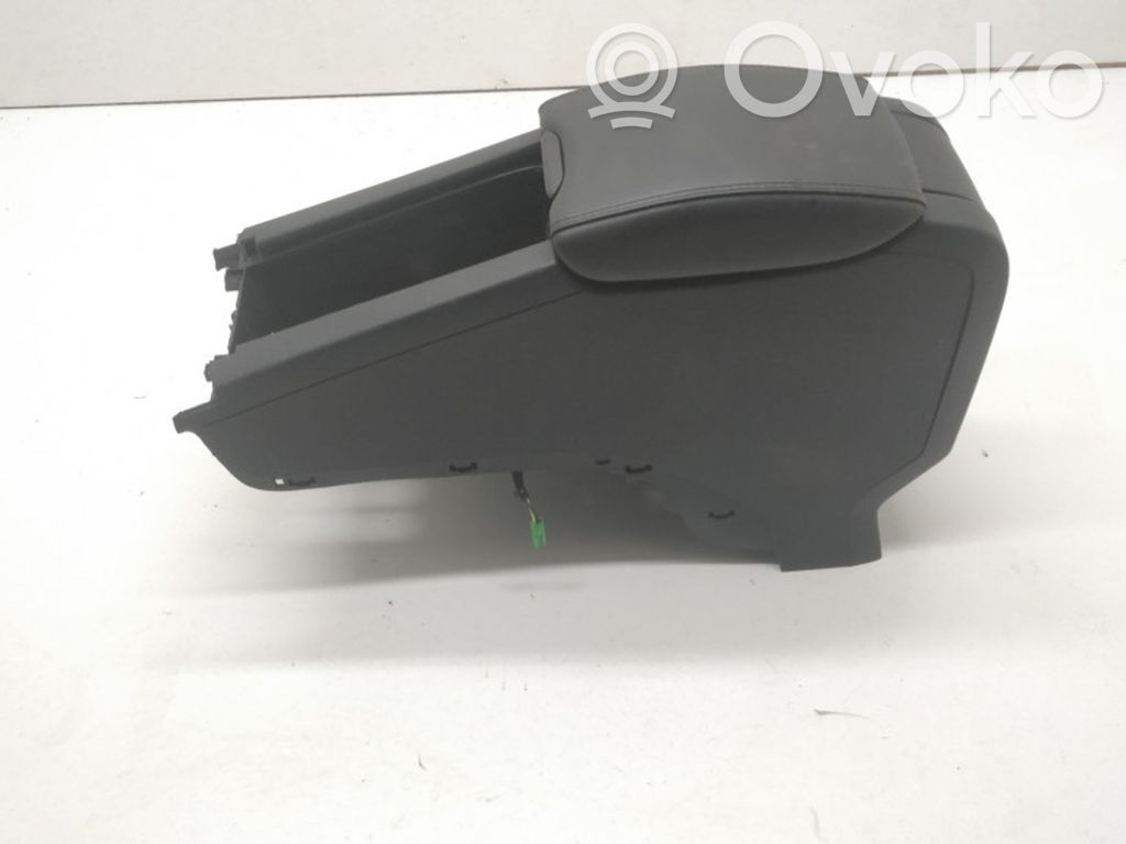 Volvo S60 Centrinė konsolė 