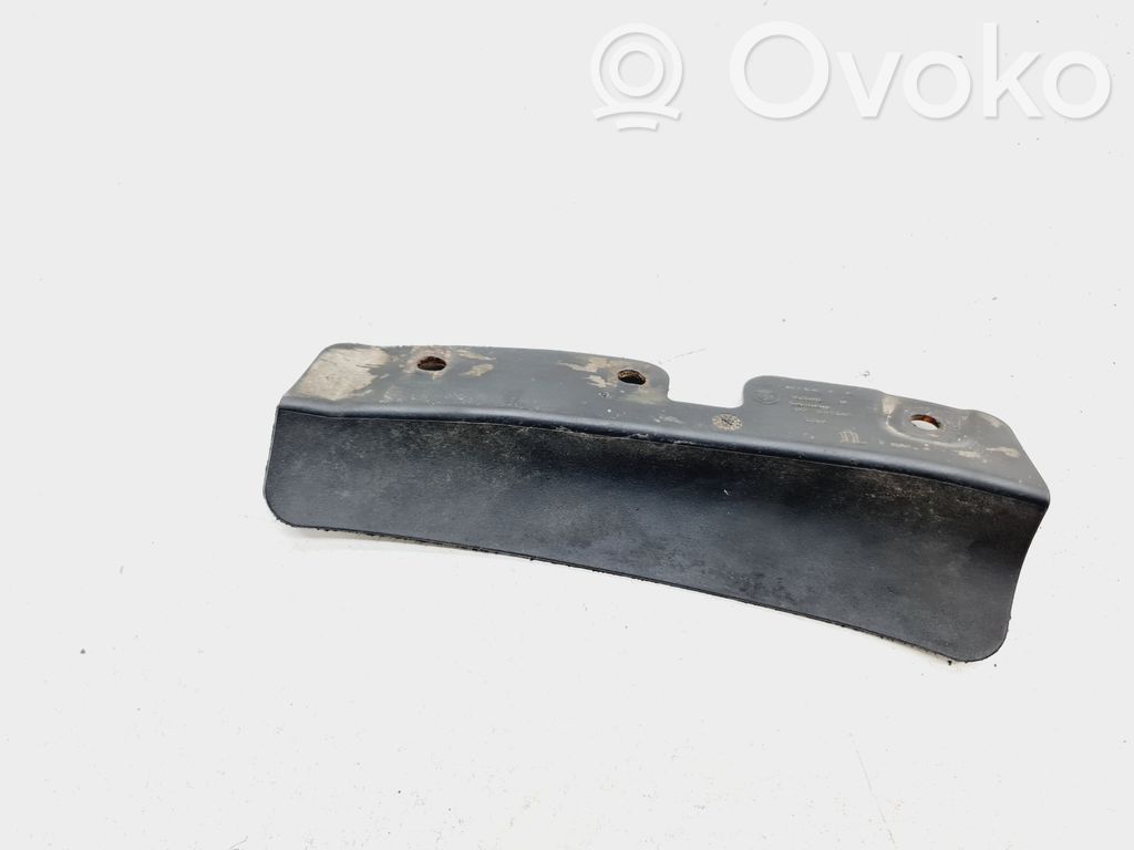 BMW 5 E60 E61 Rear mudguard 