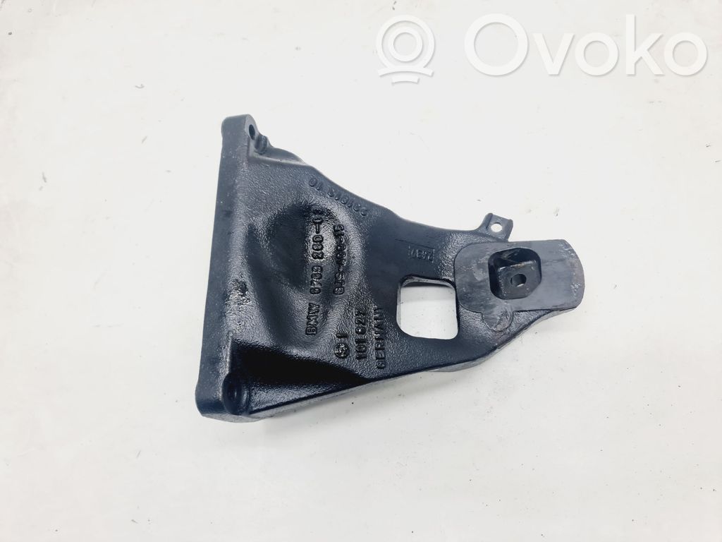 BMW 7 E65 E66 Engine mounting bracket 