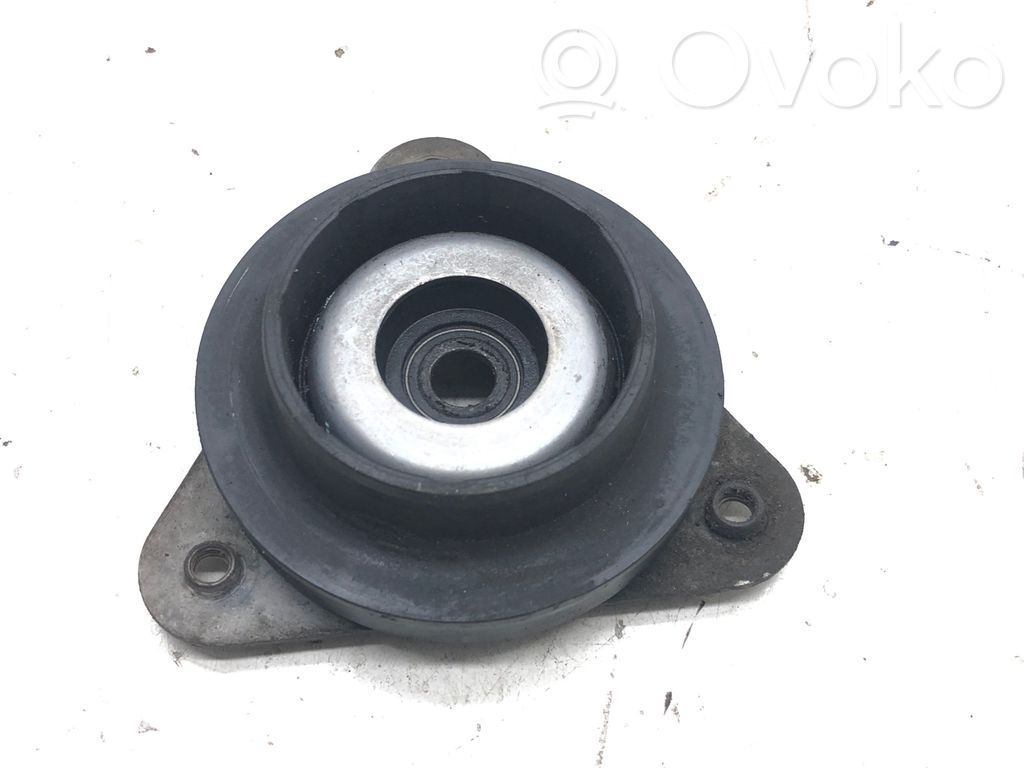 Renault Clio IV Front upper strut mount 