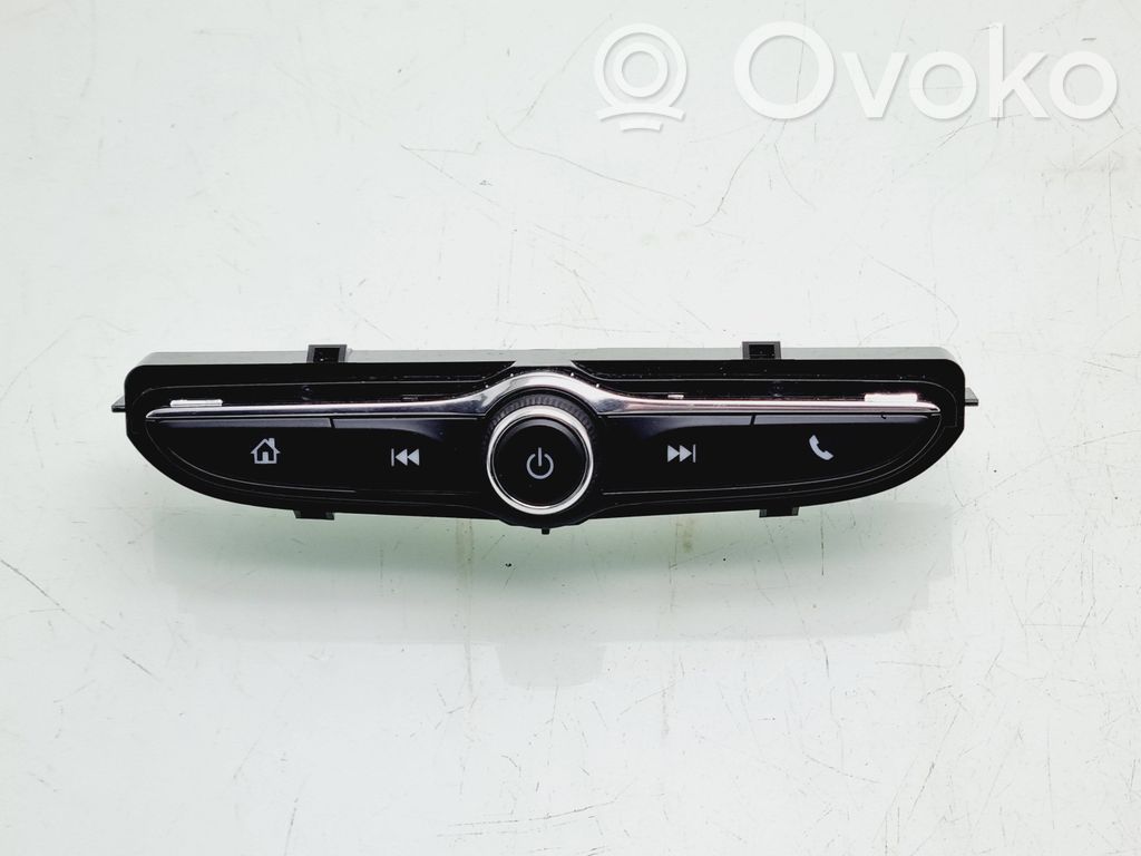 Opel Astra K Unidad central de control multimedia 