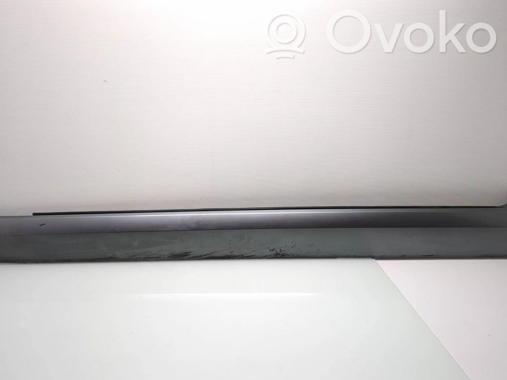 Volvo S90, V90 Listón 