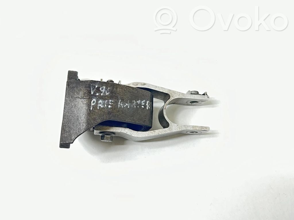Volvo S90, V90 Engine mount bracket 