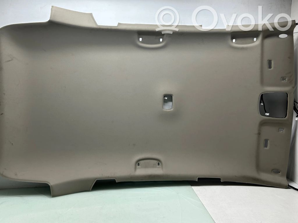 KIA Sorento Headlining 